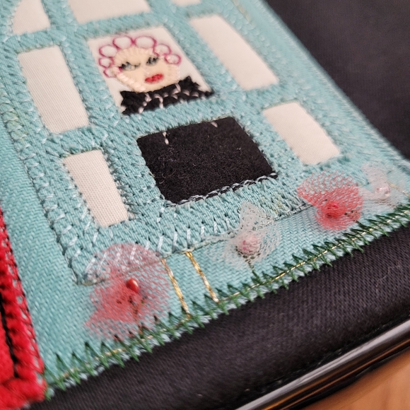 Forever by Fossil Beauty Parlor Tote Purse Handbag Applique Black Blue Red Y2K - Picture 3 of 10